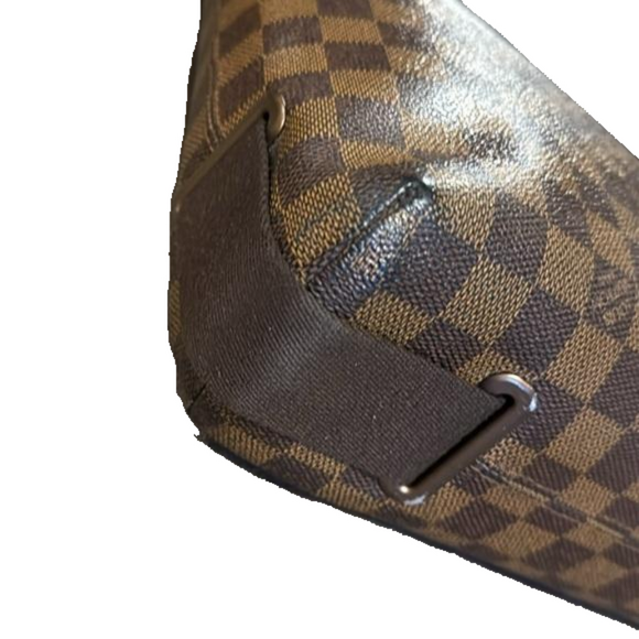 LOUIS VUITTON BROOKLYN DAMIER EBENE Messenger Handbag - Picture 6 of 13